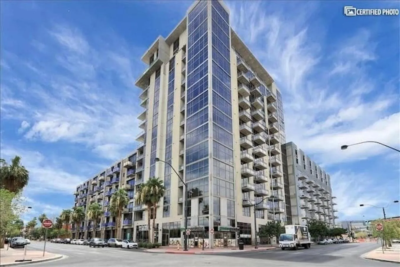 Balcony Luxury High Rise Downtown Fremont Casinos Villa Las Vegas