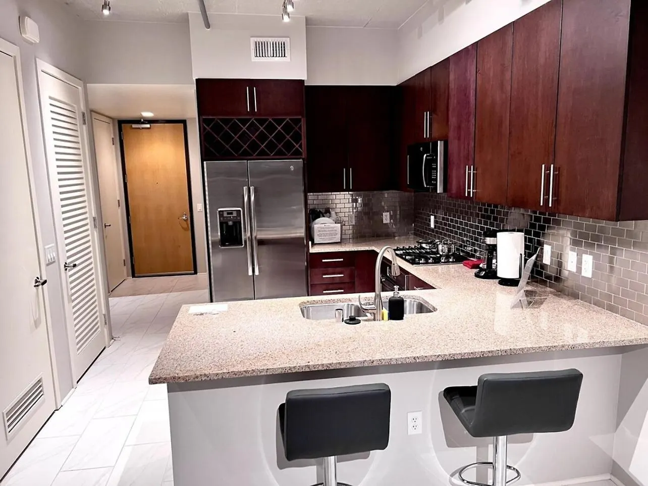 Balcony Luxury High Rise Downtown Fremont Casinos Villa Las Vegas Holiday home