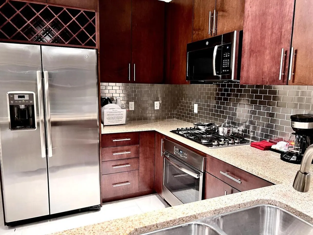 Balcony Luxury High Rise Downtown Fremont Casinos Villa Las Vegas Holiday home