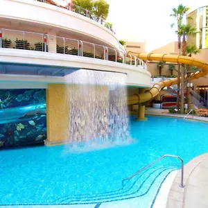 4* Rezort Golden Nugget & Casino Vegas