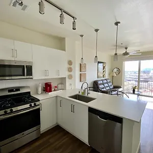 Apartment Ely On Fremont, Las Vegas